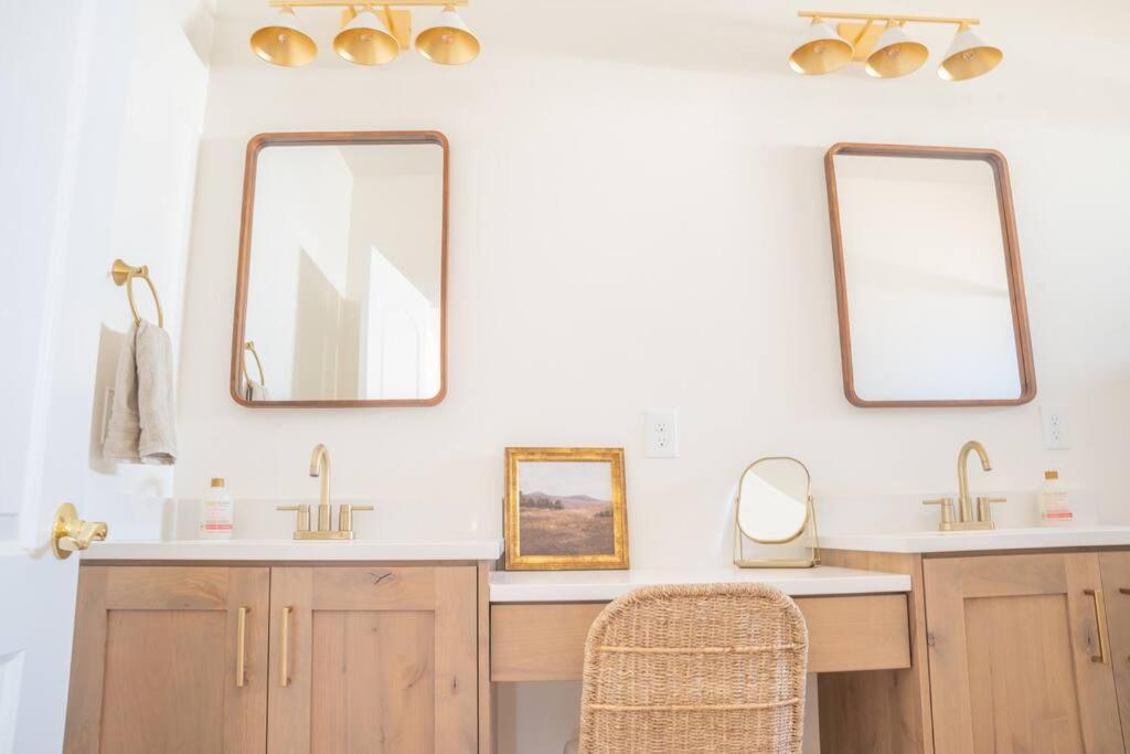 Rustic Gold Retreat Villa Kanab Exterior photo